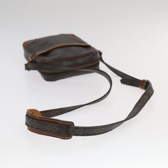 LOUIS VUITTON Monogram Danube Shoulder Bag M45266 - Picture 7 of 13